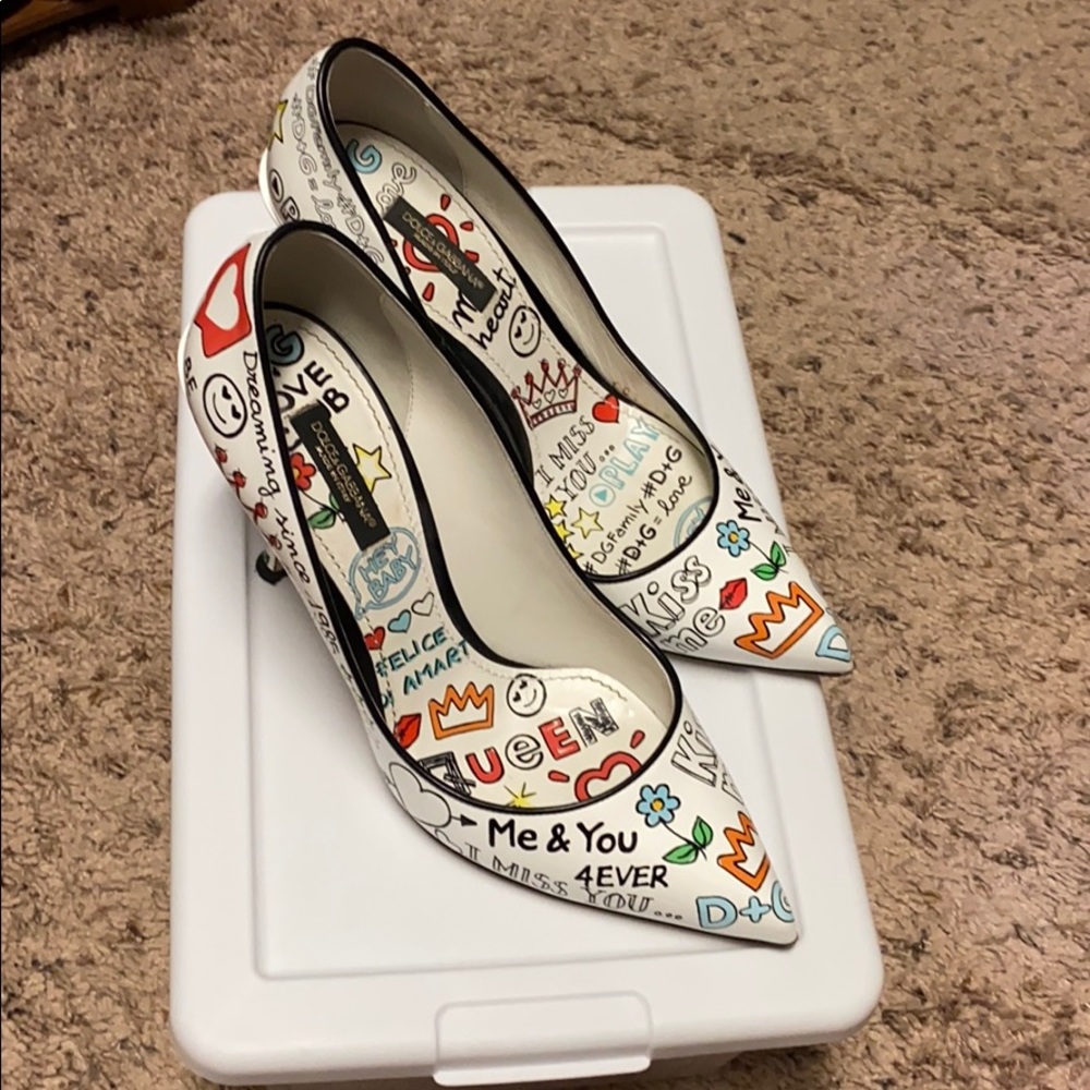 Dolce & Gabbana Love Printed Graffiti Heels 37.5